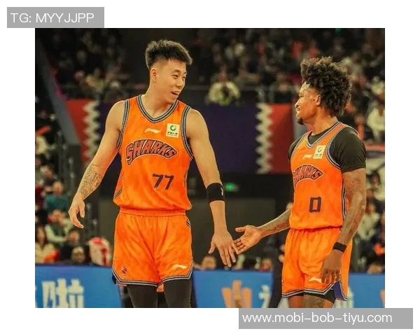 辽宁男篮今夏大变动弗格张镇麟加盟上海大韩宣布退役引发关注 辽宁男篮今夏大变动弗格张镇麟加盟上海大韩宣布退役引发关注