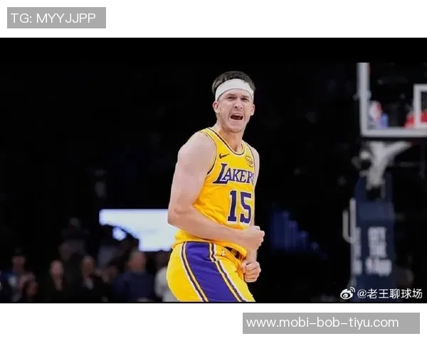 里夫斯谈比赛领先优势森林狼反击强劲让人倍感压力 里夫斯谈比赛领先优势森林狼反击强劲让人倍感压力