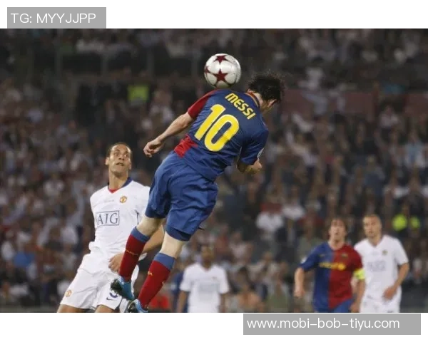 梅西与滕杜卡尔同框合影传奇球星互赠10号球衣展现友谊 梅西与滕杜卡尔同框合影传奇球星互赠10号球衣展现友谊