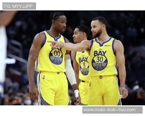 苏群分析勇士库明加续约策略与库里退役风险的深远影响