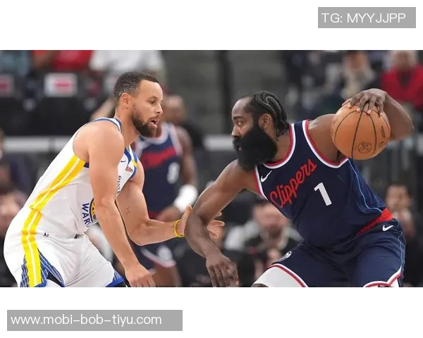 哈登生涯第四次单场十记三分创历史却仍落后库里二十三次